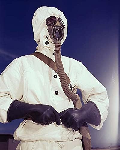Прототип гас маска и заштитна опрема 1942 11x14 Сребрена халид Фото печатење